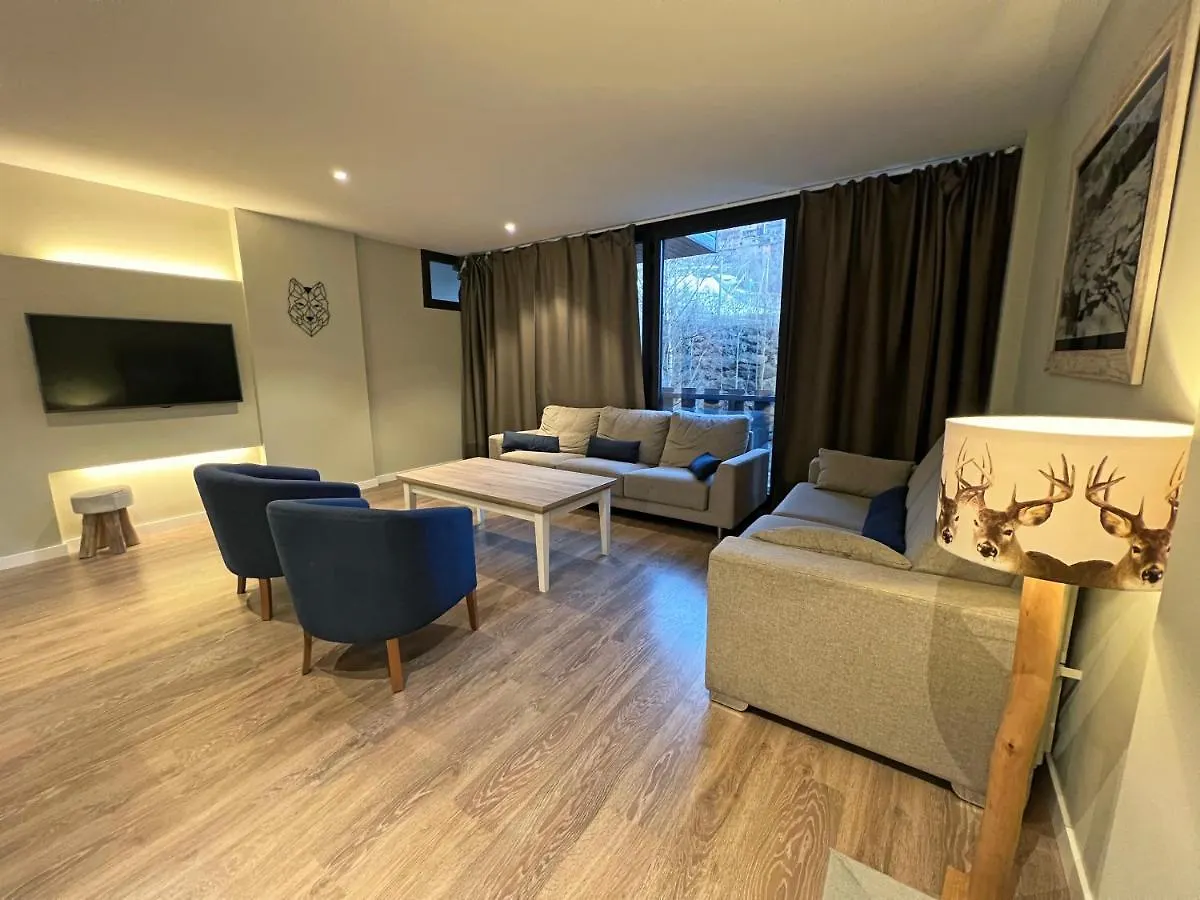 アパート Apartamentos Valle De Incles Deluxe Mikka 3000